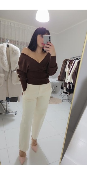 Maglia scollo incrociato